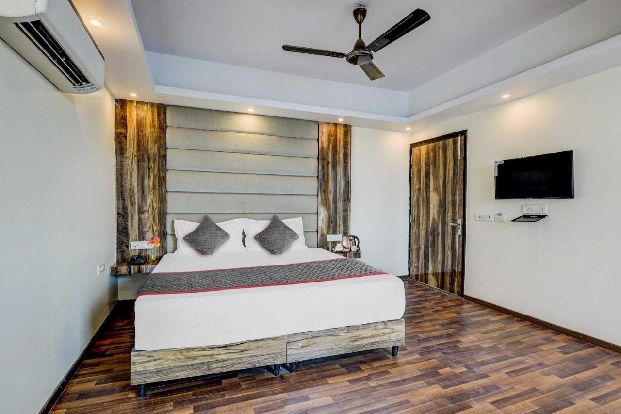 فندق Townhouse Golden King نيودلهي المظهر الخارجي الصورة