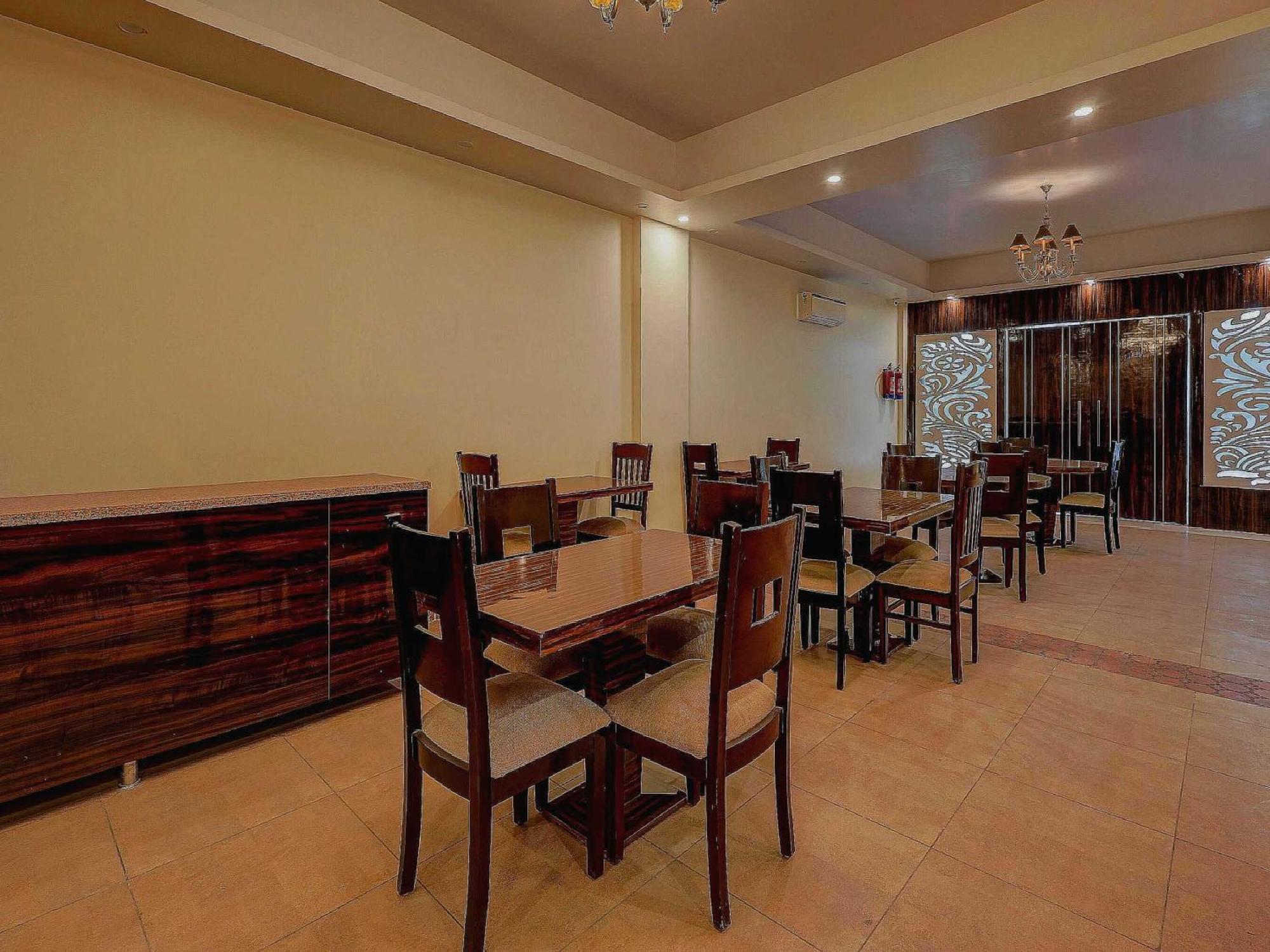 فندق Townhouse Golden King نيودلهي المظهر الخارجي الصورة