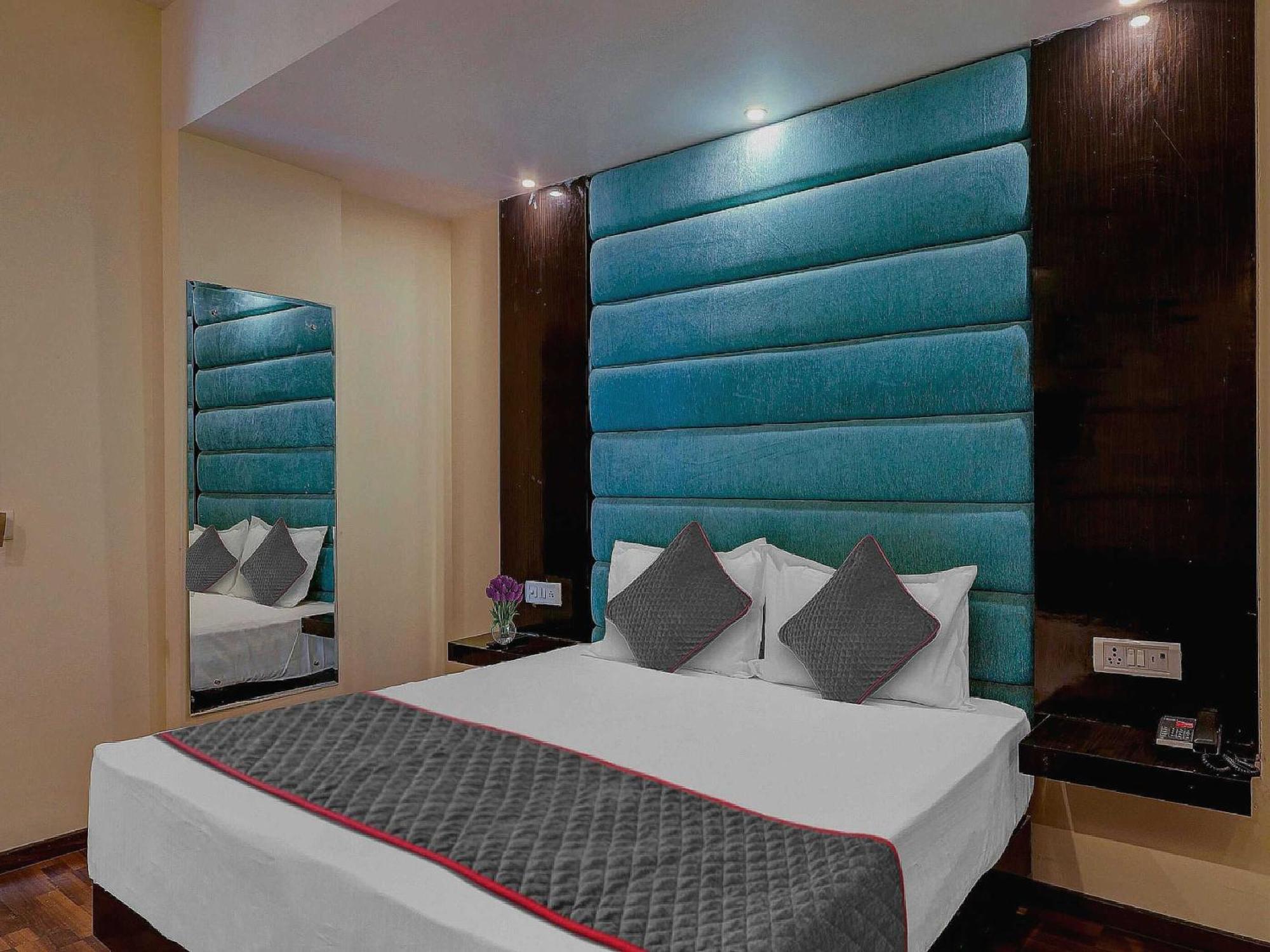 فندق Townhouse Golden King نيودلهي المظهر الخارجي الصورة