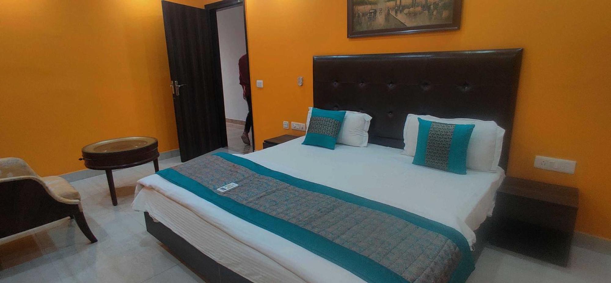 فندق Townhouse Golden King نيودلهي المظهر الخارجي الصورة
